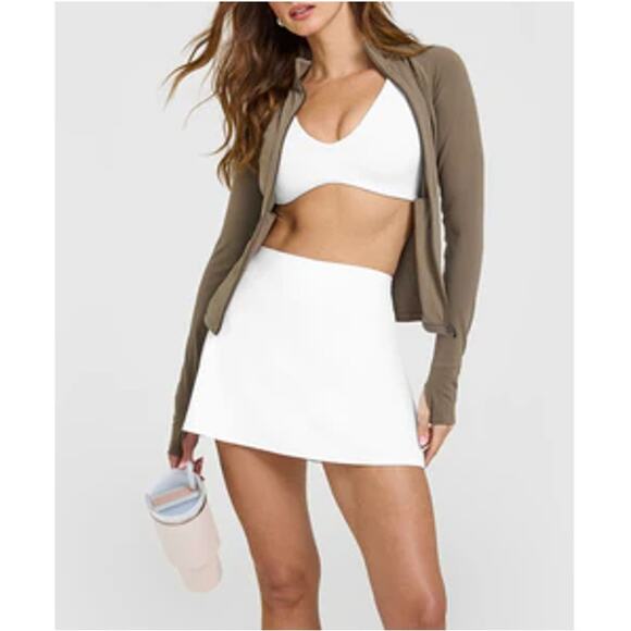 Oner Active White SoftMotion Skort Size M - Picture 10 of 10